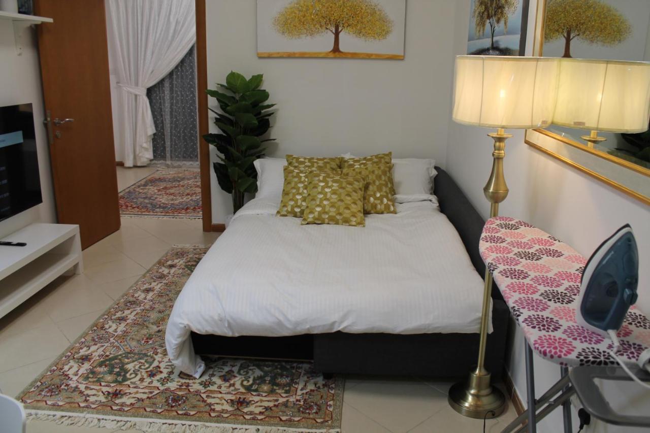 Newly Furnished Cozy 1 Bedroom Apartment Close To Jbr Beach And Metro Dubai Exterior photo